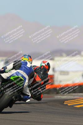 media/Oct-08-2022-SoCal Trackdays (Sat) [[1fc3beec89]]/Turn 16 (125pm)/